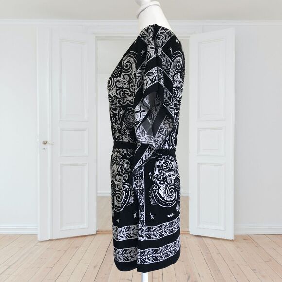 Wrapper Women Paisley Top Blouse Butterfly Sleeve Tie Waist Kimono Style Size M - Picture 8 of 9